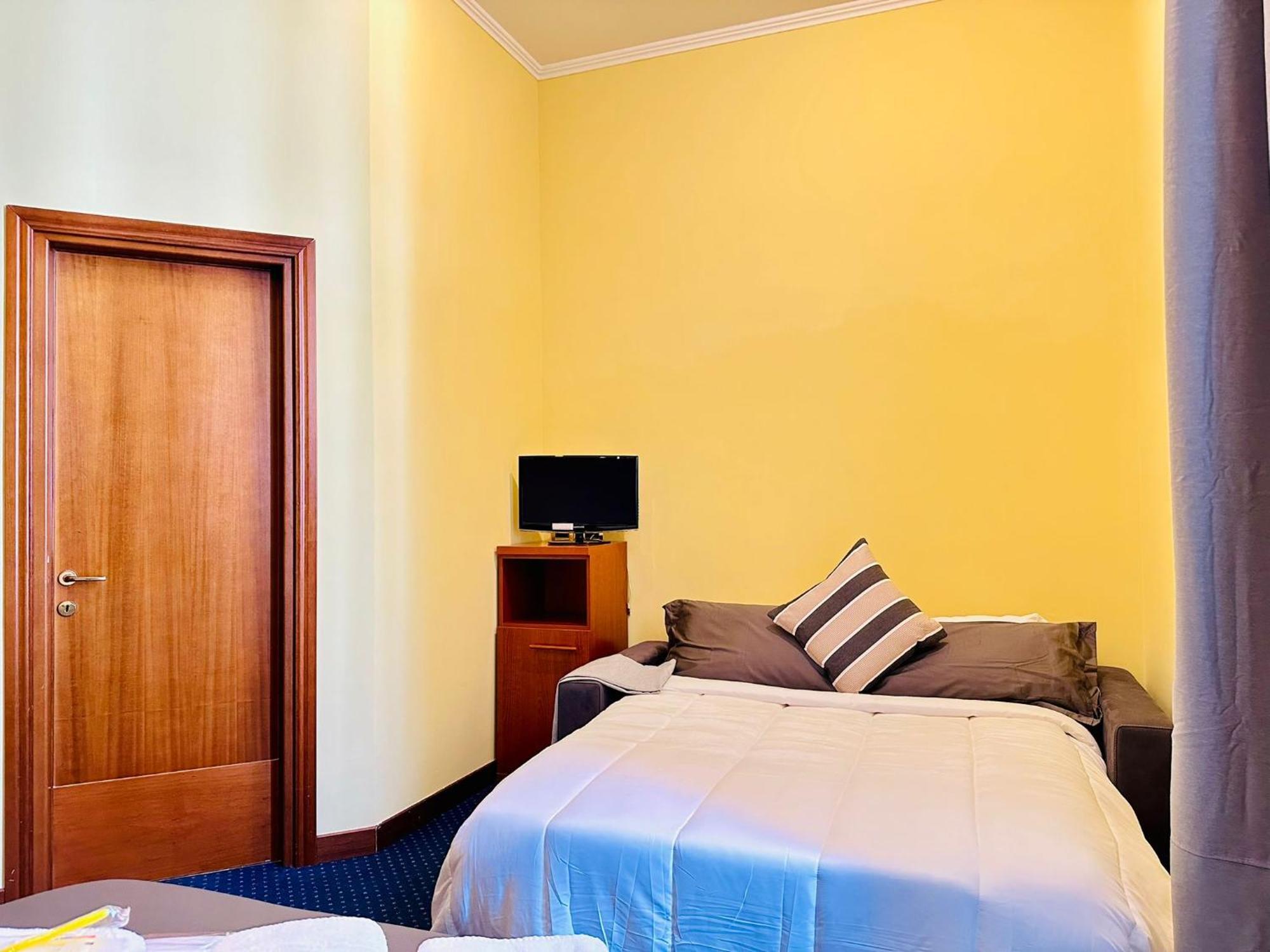 Hotel Rome Place Екстериор снимка