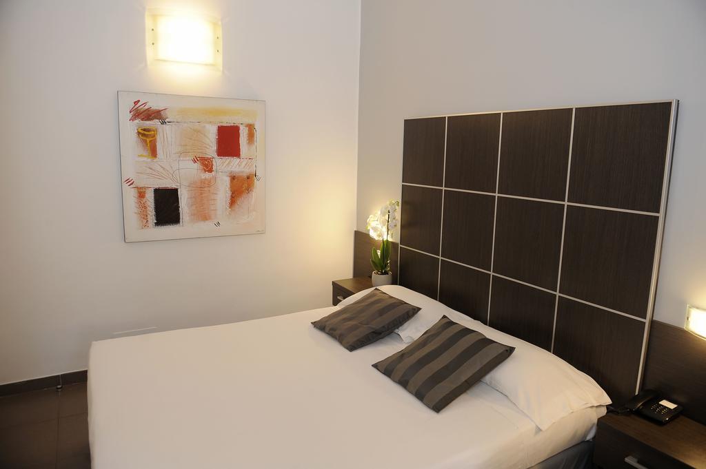 Hotel Rome Place Стая снимка
