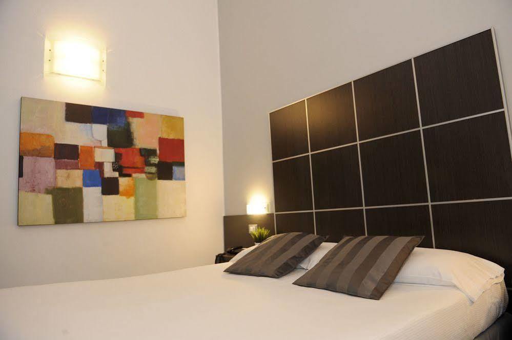 Hotel Rome Place Екстериор снимка